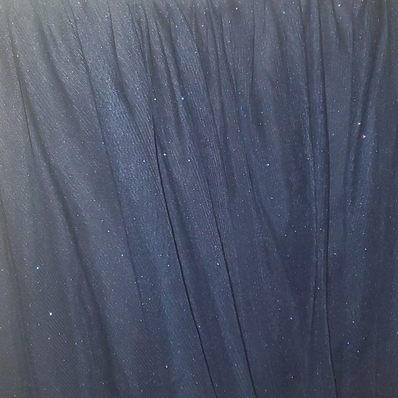 Navy formal dress - Picture 3 of 4